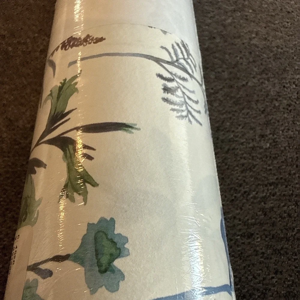 Vintage Layne Wallpaper - Botanical Wildflower Design - New Old Stock Sealed
